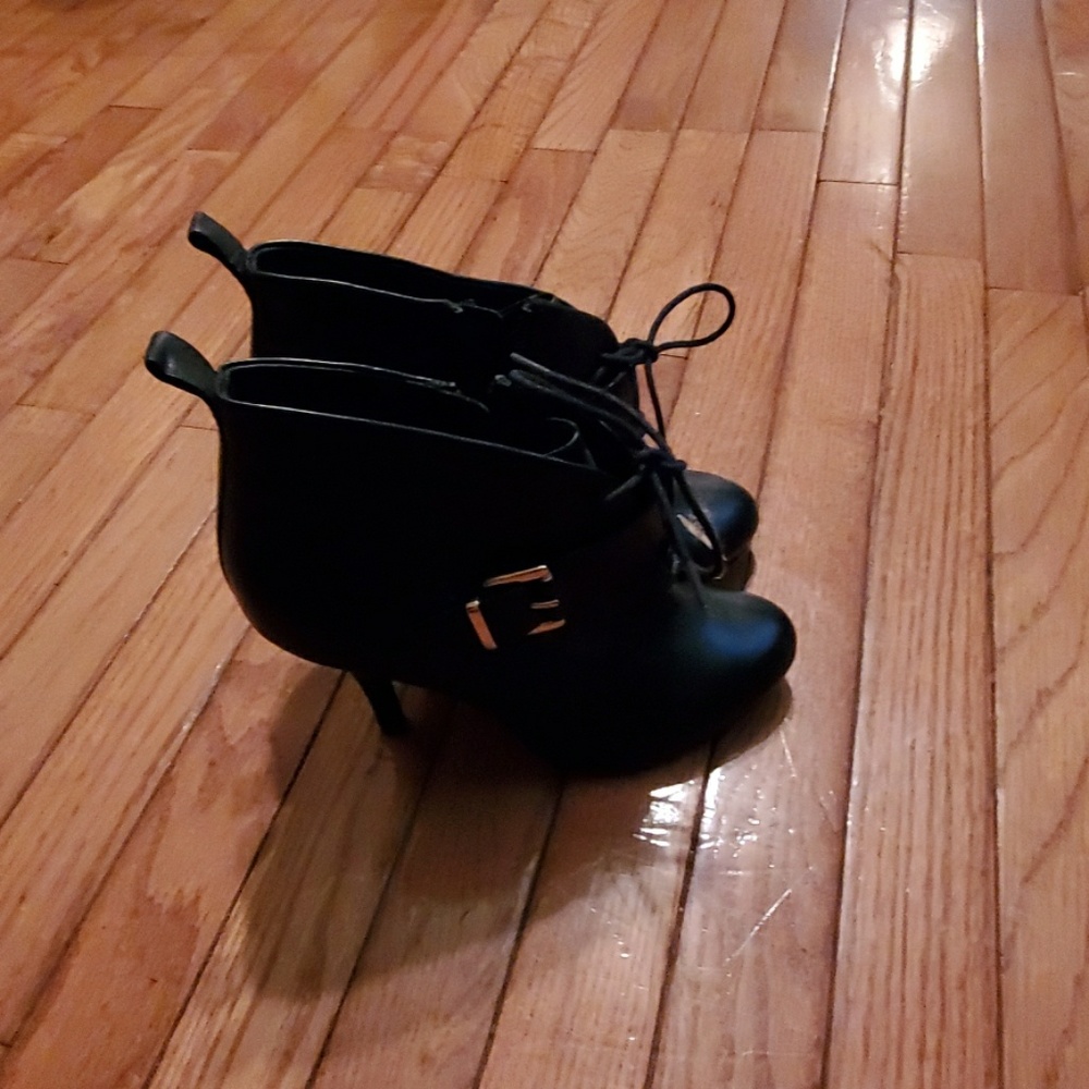 Final Price Drop Ankle Boots - image 2